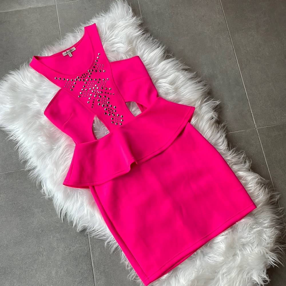 Charlotte Russe Neon Hot Pink Cut Out Peplum Mini dress size medium